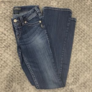 Silver Suki Dark Wash Bootcut Jeans Size 26/34L